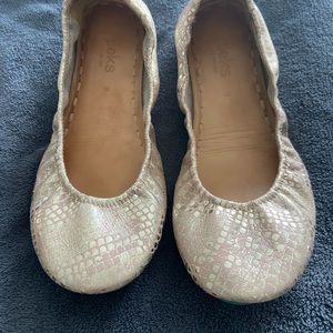 Romantic Blush TIEKS